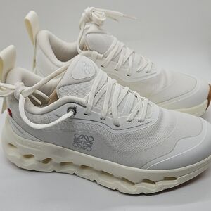 NIB Loewe Off-White and Cream Runner Sneakers